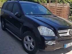 Schwarz Gebraucht 2007 Mercedes GL320 SUV | 6.999 €