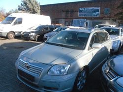 Gebraucht 2005 Toyota Avensis Executive Kombi | 1.700 € (Fairer Preis)