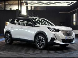 Weiß Gebraucht 2022 Peugeot e-2008 GT SUV | 19.999 € (Fairer Preis)