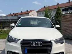 Weiß Gebraucht 2011 Audi A1 Attraction Kleinwagen | 3.800 € (Superpreis)