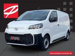 Icewhite Gebraucht 2024 Toyota Proace Van / Kleinbus | 29.823 € (Guter Preis)