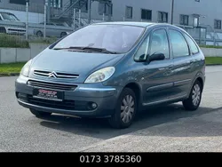 Grau Gebraucht 2008 Citroën Xsara Van / Kleinbus | 2.880 €