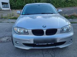 Silber Gebraucht 2005 BMW 118 Kleinwagen | 1.250 €