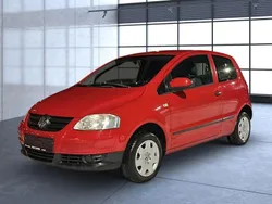 Rot Gebraucht 2006 VW Fox Basis Kleinwagen | 2.450 € (Etwas zu teuer)