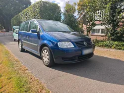 Blau Gebraucht 2003 VW Touran Van / Kleinbus | 1.800 € (Fairer Preis)
