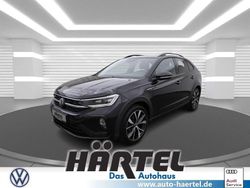 Deep black perleffekt, pearl effect Gebraucht 2022 VW Taigo R-line SUV | 21.700 € (Fairer Preis)