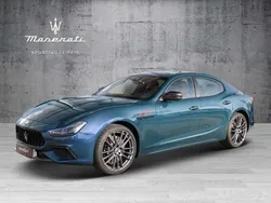 Blu di persia Gebraucht 2024 Maserati Ghibli Coupé | 189.334 €
