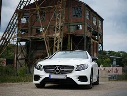 Weiß Gebraucht 2018 Mercedes E200 AMG Coupé | 29.890 € (Guter Preis)