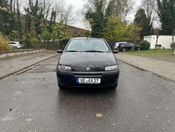 Gebraucht 2002 Fiat Punto Dynamic Limousine | 600 € (Guter Preis)