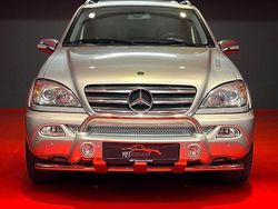 Silber Gebraucht 2003 Mercedes ML500 SUV | 82.900 €