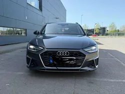 Grau Gebraucht 2020 Audi A4 S-Line Kombi | 23.000 €
