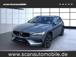 Thunder grey / (grau) Gebraucht 2022 Volvo V60 CC Basis Kombi | 32.990 € (Fairer Preis)