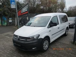 Weiß Gebraucht 2018 VW Caddy Maxi Van / Kleinbus | 14.600 € (Guter Preis)