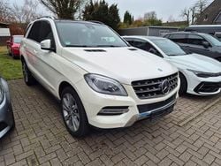 Diamantweiss Gebraucht 2015 Mercedes ML350 SUV | 13.990 € (Superpreis)