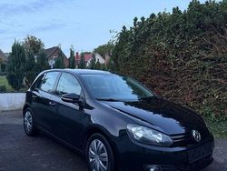 Grau Gebraucht 2011 VW Golf VI Style Limousine | 5.800 € (Fairer Preis)