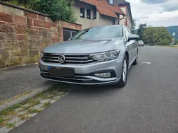 Silber Gebraucht 2020 VW Passat Business Kombi | 22.000 € (Fairer Preis)
