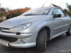 Silber metallic Gebraucht 2003 Peugeot 206 CC Platinum Cabrio | 6.111 €