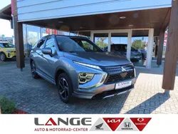 Grau Gebraucht 2022 Mitsubishi Eclipse Cross Plus SUV | 26.995 € (Etwas zu teuer)