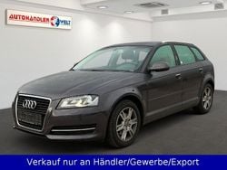 Grau Gebraucht 2011 Audi A3 Attraction Limousine | 4.399 € (Guter Preis)