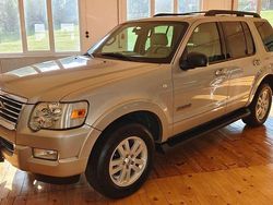 Silber Gebraucht 2007 Ford Explorer SUV | 13.900 €
