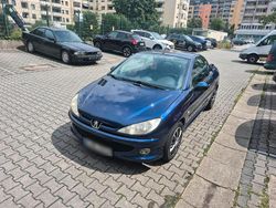 Blau Gebraucht 2009 Peugeot 206 CC Cabrio | 2.500 €