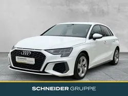 Weiss Gebraucht 2024 Audi A3 Sportback S-Line Limousine | 29.690 € (Superpreis)
