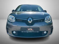 Grau Gebraucht 2022 Renault Twingo Urban Night Kleinwagen | 14.499 € (Etwas zu teuer)