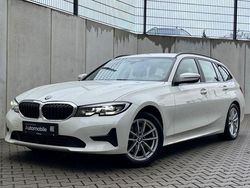 Weiß Gebraucht 2019 BMW 320 Advantage Kombi | 21.999 € (Fairer Preis)