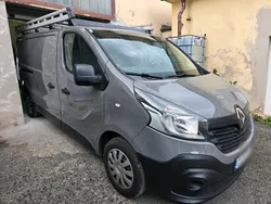 Grau Gebraucht 2019 Renault Trafic Van | 14.900 €