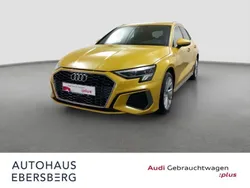 Pythongelb (metallic) Gebraucht 2024 Audi A3 e-tron Ambiente Kleinwagen | 34.750 € (Fairer Preis)