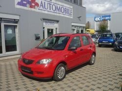 Rot Gebraucht 2004 Mazda 2 Comfort Limousine | 444 € (Guter Preis)