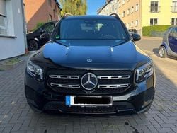 Schwarz Gebraucht 2023 Mercedes GLB220 SUV | 44.900 € (Teuer)
