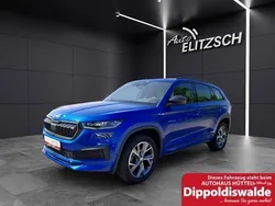 Raceblau metallic met. Gebraucht 2024 Skoda Kodiaq SportLine SUV | 42.970 € (Fairer Preis)