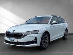 Weiß Neu 2025 Skoda Octavia Tour Kombi | 38.990 € (Etwas zu teuer)