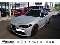 Grau Gebraucht 2023 Alfa Romeo Giulia Competizione Limousine | 38.785 € (Fairer Preis)