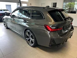 Grau Gebraucht 2023 BMW 320 M Sport Kombi | 38.900 € (Fairer Preis)