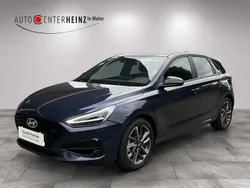 Sailing blue / mic Gebraucht 2024 Hyundai i30 Advantage Limousine | 23.900 € (Fairer Preis)