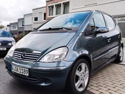 Gebraucht 2004 Mercedes A160 Avantgarde Van / Kleinbus | 2.525 € (Teuer)