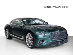 Grün (verdant) Gebraucht 2023 Bentley Continental GT Coupé | 249.000 €
