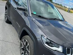 Grau Gebraucht 2018 Jeep Compass Limited SUV | 17.800 € (Fairer Preis)