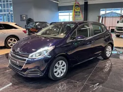 Blau Gebraucht 2017 Peugeot 208 Active Kleinwagen | 7.995 € (Fairer Preis)