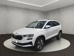 Moonweiß perleffekt/moonweiss metallic Gebraucht 2024 Skoda Karoq Ambition SUV | 30.950 € (Fairer Preis)