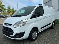 Weiß Gebraucht 2016 Ford Transit Custom Trend Van / Kleinbus | 6.999 € (Teuer)