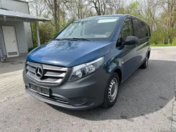 Blau Gebraucht 2020 Mercedes Vito Van / Kleinbus | 16.900 €