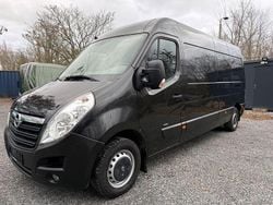 Schwarz Gebraucht 2017 Opel Movano Limousine | 11.900 € (Fairer Preis)