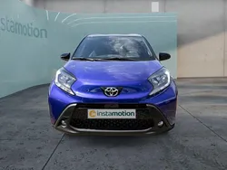 Blau Gebraucht 2023 Toyota Aygo Kleinwagen | 15.399 € (Fairer Preis)