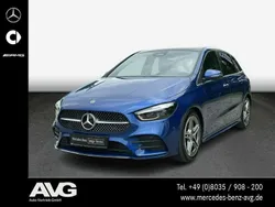 Blau Gebraucht 2024 Mercedes B180 AMG Van / Kleinbus | 36.700 € (Teuer)