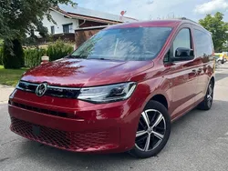 Rot Gebraucht 2023 VW Caddy Van / Kleinbus | 28.490 € (Guter Preis)