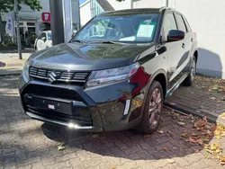 Cosmic black pearl metallic Neu 2025 Suzuki Vitara Comfort SUV | 26.580 €