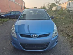 Blau Gebraucht 2012 Hyundai i20 Edition Limousine | 2.950 € (Superpreis)